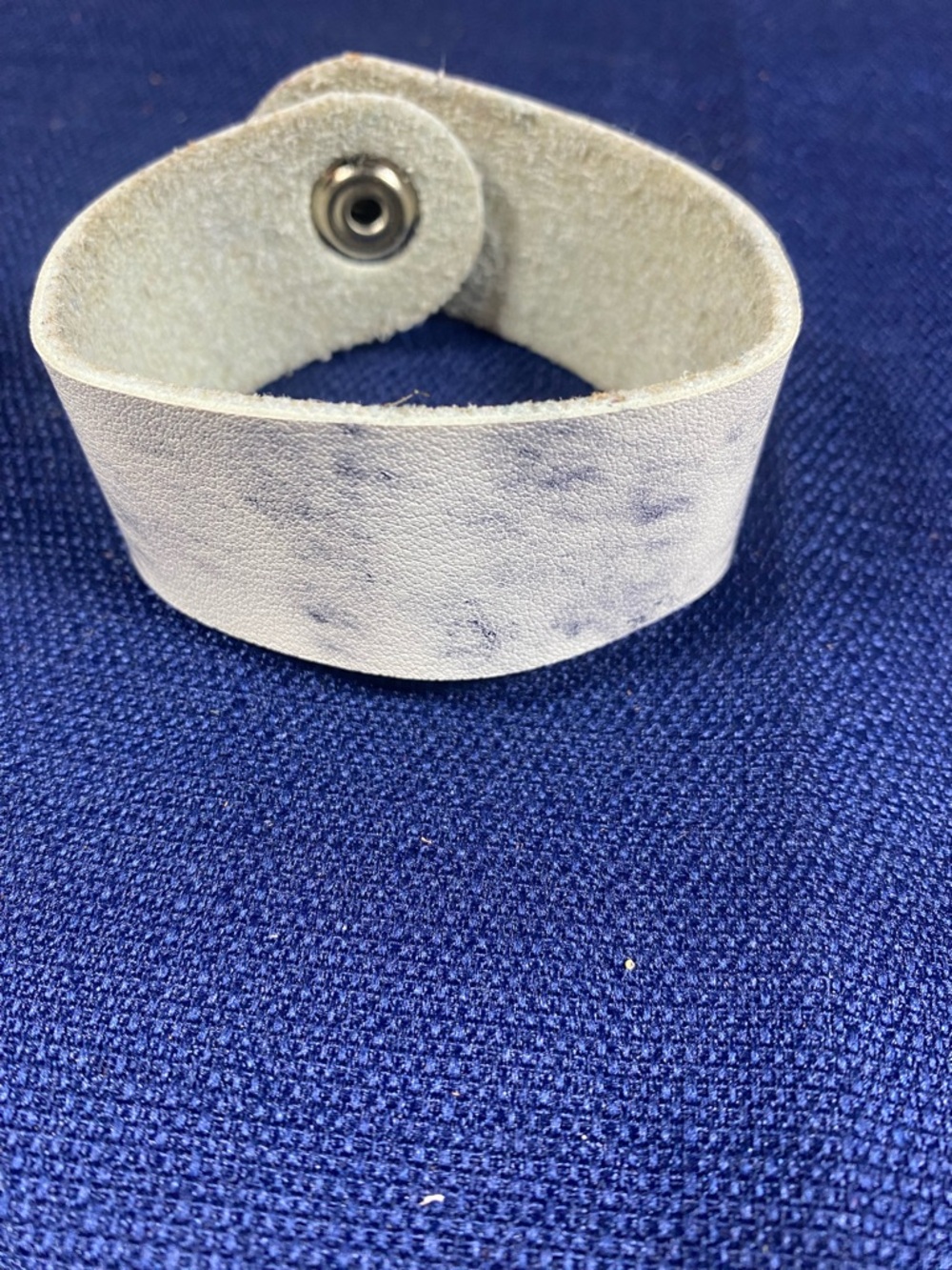 Handcrafted White Leather Snap Bracelet with Metallic Accent